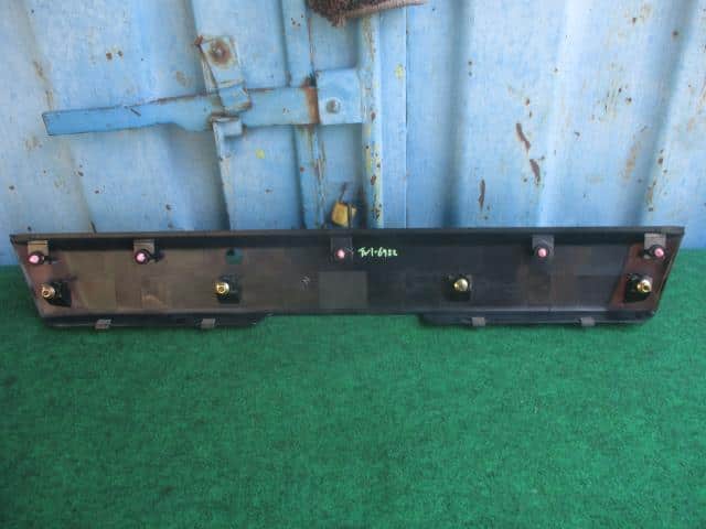 Rear Finish Panel SUBARU Sambar 2004 LE-TV1 — photo 2