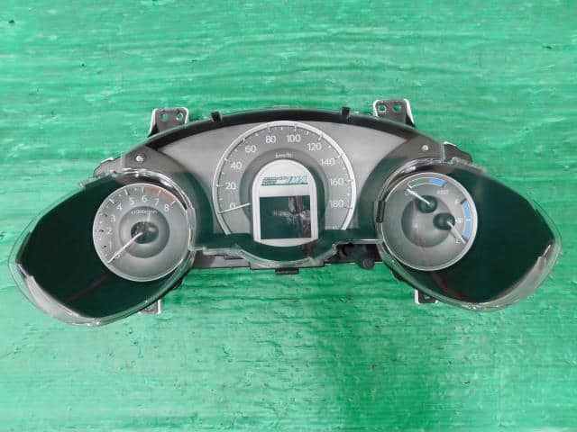 Speedometer HONDA Fit 2011 DAA-GP1 — photo 1