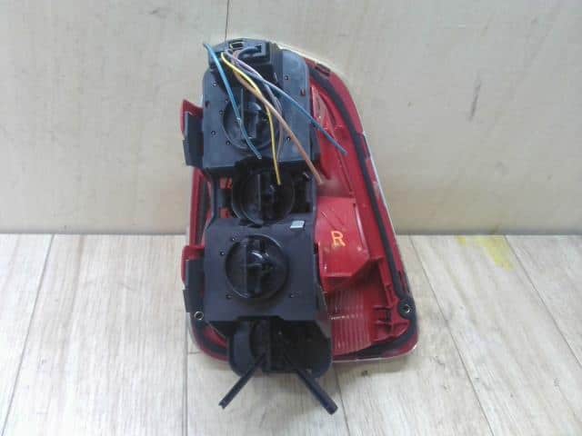 Right Tail Light BMW Bmw mini_ 2007 ABA-MF16 — photo 2