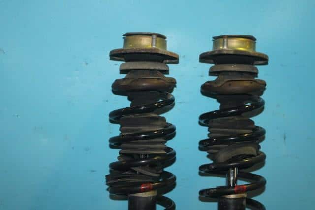 Front Left Strut DAIHATSU Move 2003 UA-L150S — photo 2