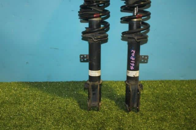 Front Left Strut DAIHATSU Move 2003 UA-L150S — photo 3