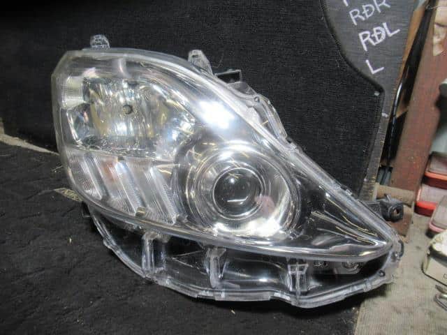 Right Headlight TOYOTA Alphard 2010 DBA-ANH20 — photo 1