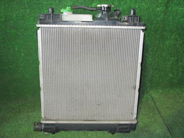Radiator MAZDA Flair wagon 2013 DBA-MM32S — photo 1