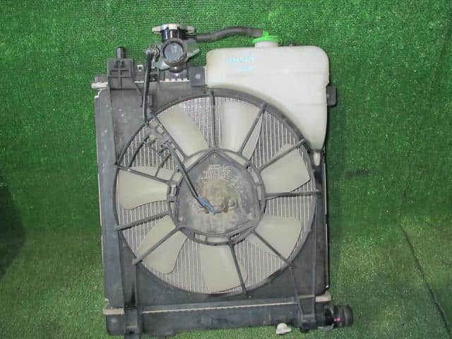 Radiator MAZDA Flair wagon 2013 DBA-MM32S — photo 2