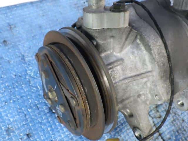 A/C Compressor DAIHATSU Move 1999 GF-L900S — photo 2