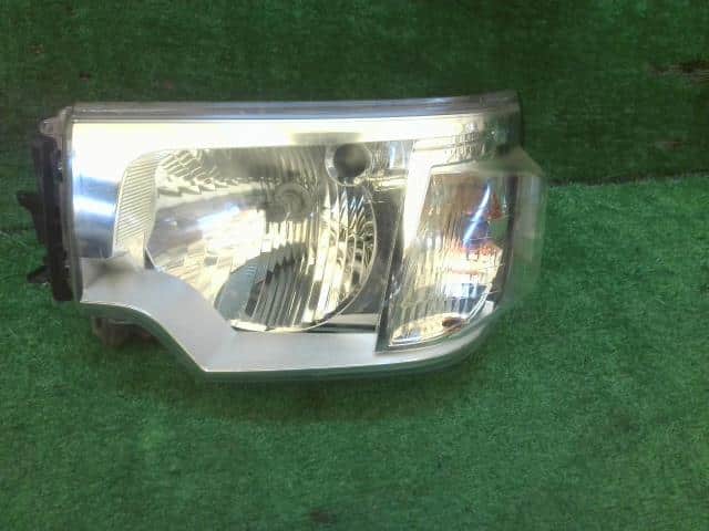 Left Headlight MITSUBISHI Minicab 2013 GD-U61 — photo 1
