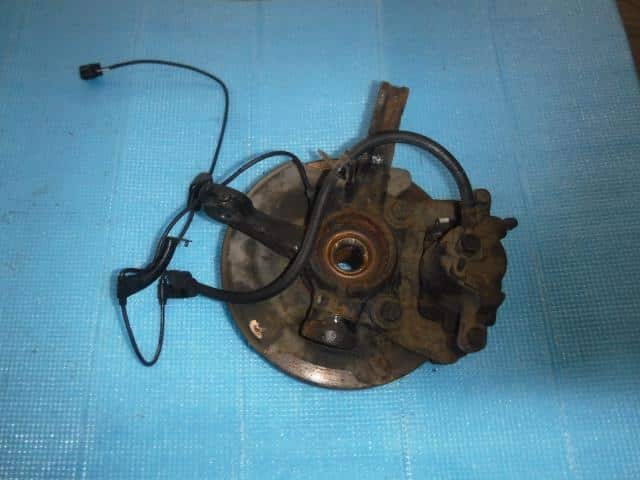 Front Left Knuckle Hub Assembly DAIHATSU Tanto 2009 CBA-L385S — photo 2