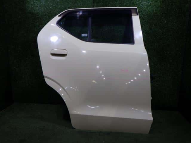 Rear Right Door Assembly SUZUKI Alto 2015 DBA-HA36S 6800374P00 — photo 1