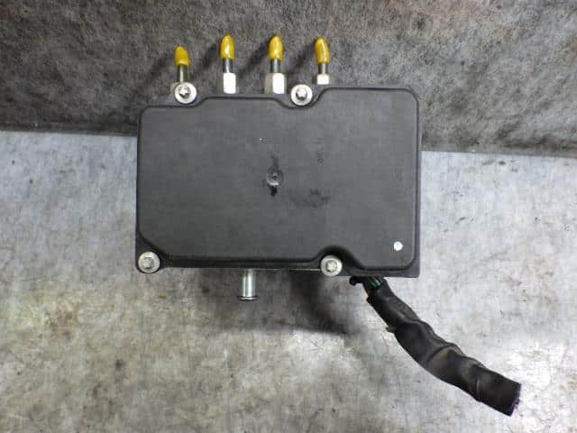 ABS Actuator NISSAN Moco 2010 DBA-MG22 — photo 2