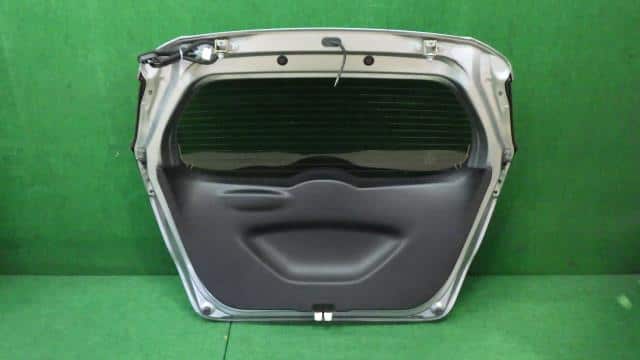 Back Door Assembly HONDA Fit 2014 DAA-GP5 — photo 3