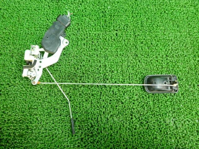 Door Lock Solenoid DAIHATSU Hijet 2021 3BD-S321V — photo 4