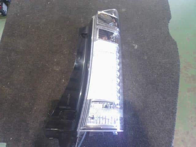 Right Tail Light HONDA N BOX 2013 DBA-JF1 — photo 2
