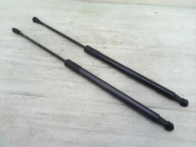 Tail Gate Damper BMW 1 Series 2014 DBA-1A16 51247239871 — photo 1