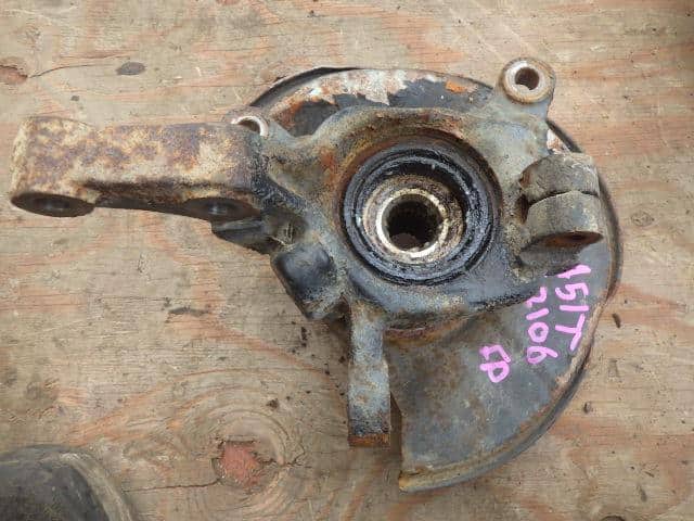 Front Right Knuckle Hub Assembly SUZUKI Carry 1995 V-DD51T 51216T4G020 — photo 2