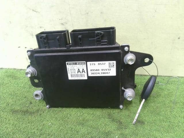 Engine Control Unit SUBARU Sambar 2023 3DD-S710B 89560B5V32 — photo 1