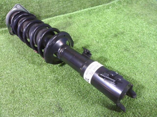 Front Left Strut DAIHATSU Hijet 2022 3BD-S700V 48520B9510 — photo 1