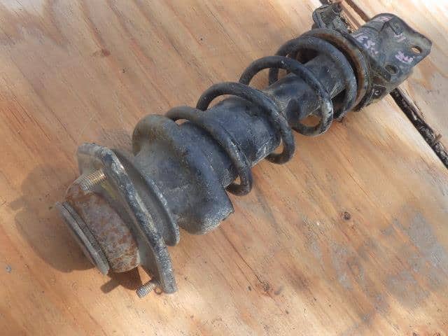 Front Right Strut DAIHATSU Hijet 1992 V-S83P 4851087543 — photo 1