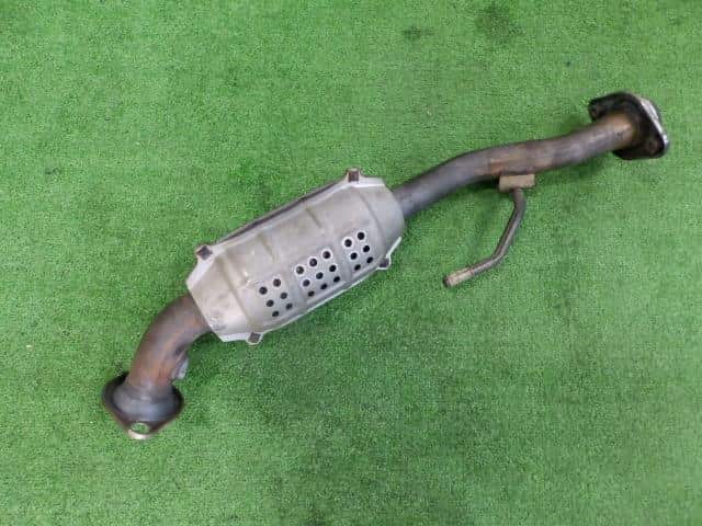 Front Exhaust Pipe MAZDA Scrum 2004 GH-DG62W 1A1440500A — photo 2