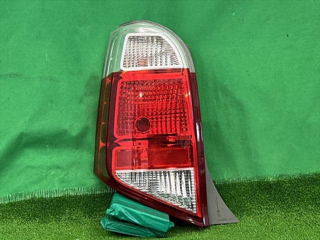 Left Tail Light HONDA Life 2012 DBA-JC1 — photo 1