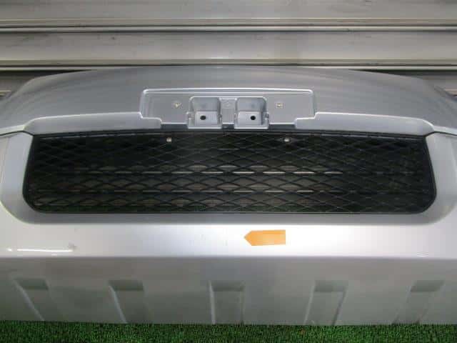 Front Bumper MITSUBISHI Delica D5 2007 DBA-CV5W — photo 9