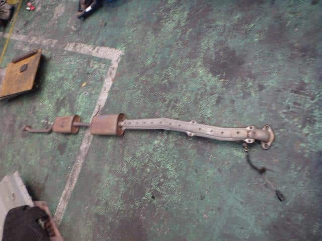 Front Exhaust Pipe SUBARU Stella 2008 DBA-RN1 44201KJ000 — photo 1