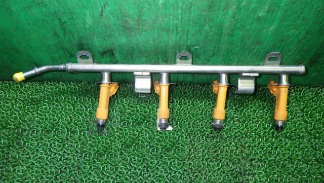 Injector SUZUKI Swift 2009 DBA-ZC71S 1571073K00 — photo 1