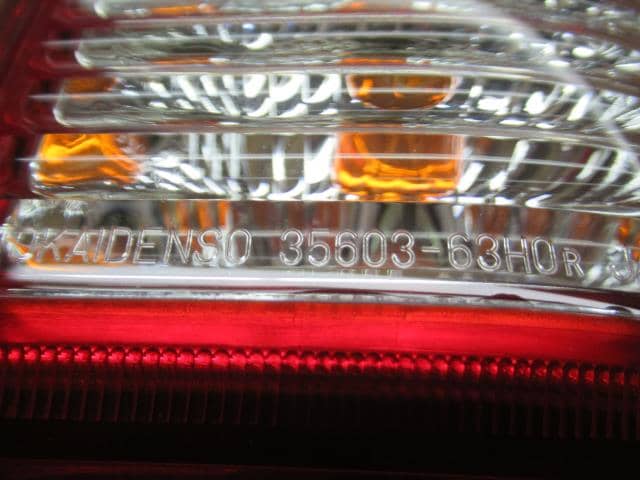 Right Tail Light SUZUKI Every 2001 GF-DA52W 3565063H00 — photo 3