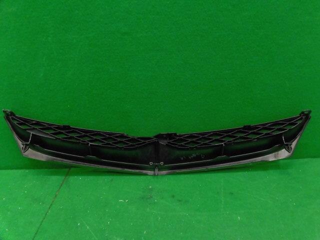 Radiator Grille TOYOTA Estima 2001 ZA-AHR10 — photo 2