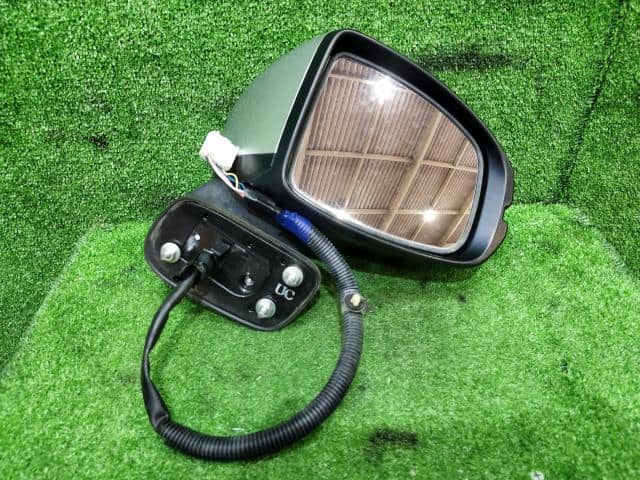 Right Side Mirror HONDA Fit 2013 DAA-GP5 — photo 2