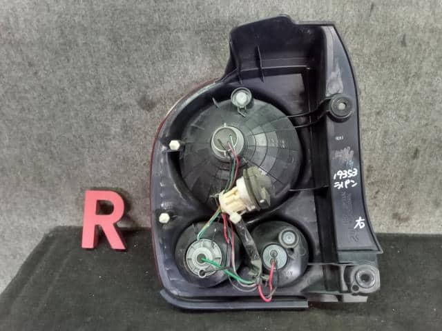 Right Tail Light SUZUKI Lapin 2009 DBA-HE22S 3565085K00 — photo 3