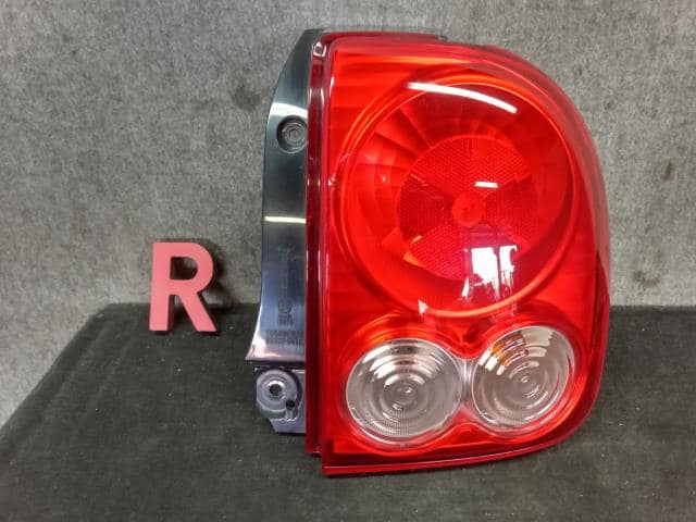 Right Tail Light SUZUKI Lapin 2009 DBA-HE22S 3565085K00 — photo 1