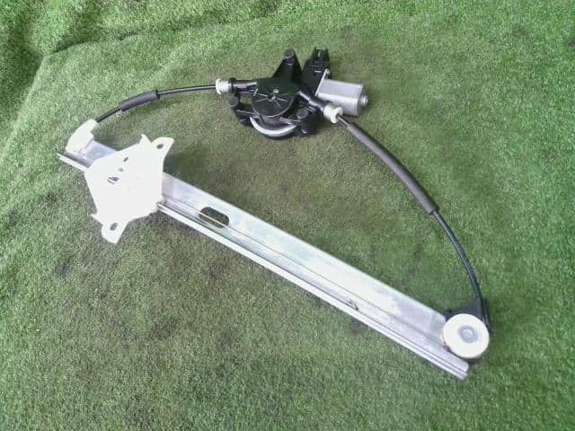 Front Left Door Regulator MAZDA 2020 6BA-DJLFS BHP15958X — photo 2