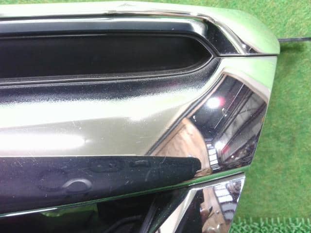 Radiator Grille SUBARU Legacy 2014 DBA-BM9 — photo 3