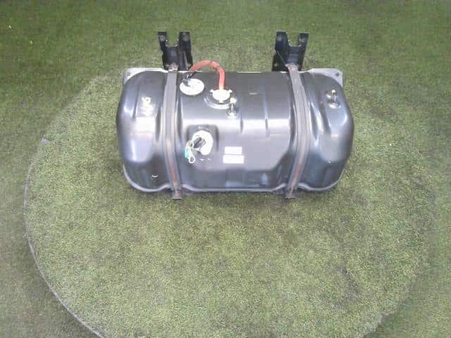 Fuel Tank ISUZU 2008 BKG-NHR85AN 8980400152 — photo 1