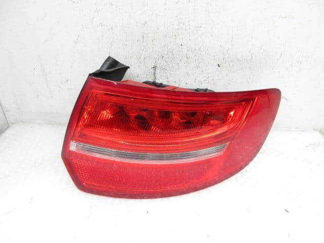 Right Tail Light AUDI Audi a3 2012 DBA-8PCAX 8P4945096E — photo 2