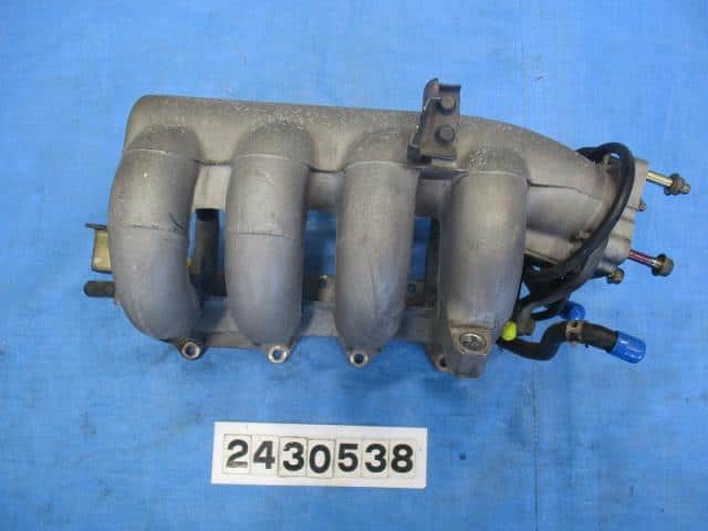 Inlet Manifold MAZDA Roadstar 1993 E-NA6CE B61P13100D — photo 1