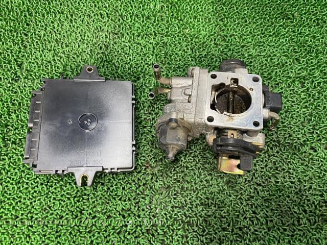 Throttle Body SUZUKI Carry 2004 LE-DA63T — photo 2