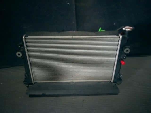 Radiator SUZUKI Carry 2014 EBD-DA16T 1770082M00 — photo 1