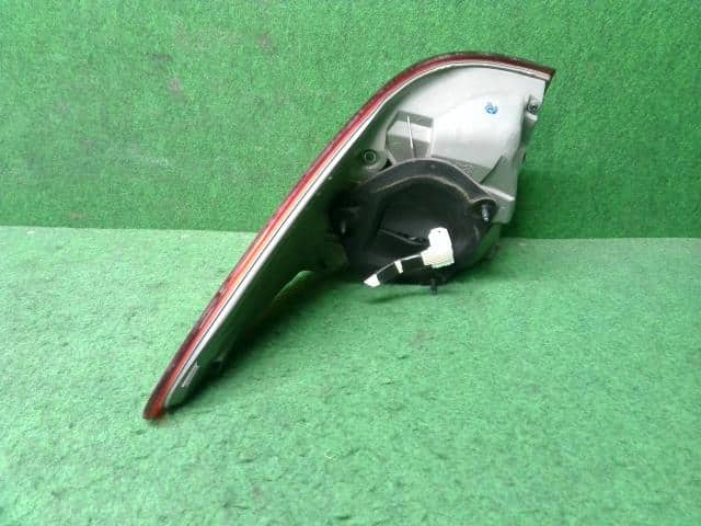 Right Tail Light TOYOTA Crown 2008 DBA-GRS203 8155030B50 — photo 3