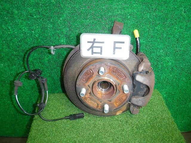 Front Right Knuckle Hub Assembly SUZUKI Alto 2018 HBD-HA36V 4511174P00 — photo 1
