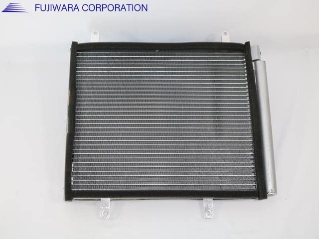 Condenser SUZUKI Jimny 2018 3BA-JB64W 9531077R00 — photo 2