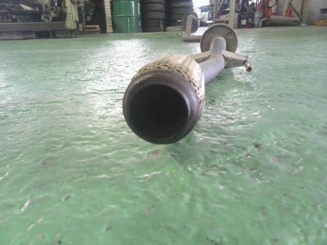 Rear Muffler PEUGEOT 208 2014 ABA-A9C5F03 — photo 3