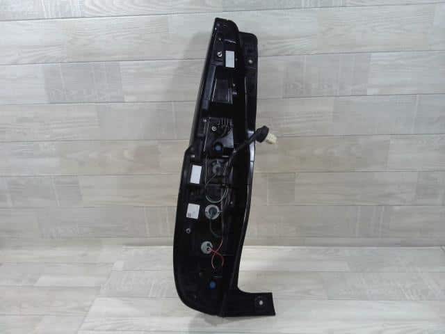 Right Tail Light SUZUKI Solio 2021 5AA-MA37S 3565083S01 — photo 3