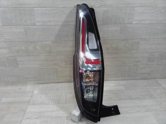 Left Tail Light SUZUKI Solio 2021 5AA-MA37S 3567083S01 — photo 1