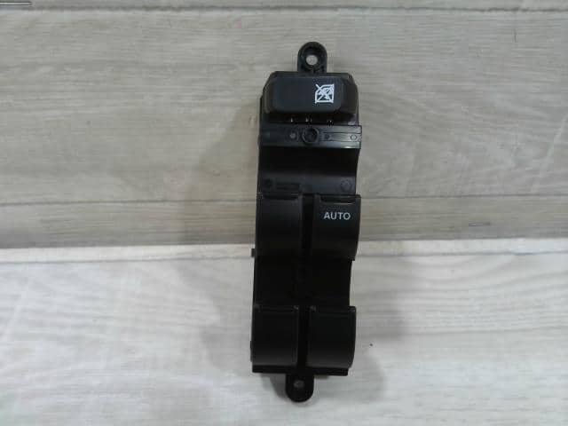 Power Window Switch SUZUKI Solio 2021 5AA-MA37S 3799083S01 — photo 1