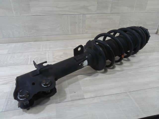 Front Left Strut SUZUKI Solio 2021 5AA-MA37S 4160283SB0 — photo 1