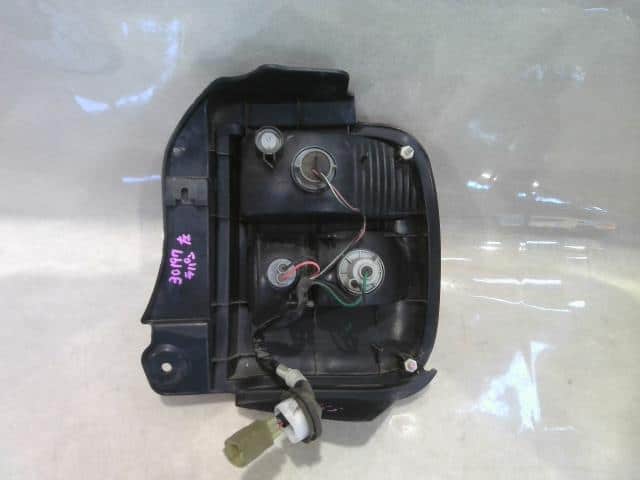 Left Tail Light SUZUKI Lapin 2006 CBA-HE21S 3567075H02 — photo 6