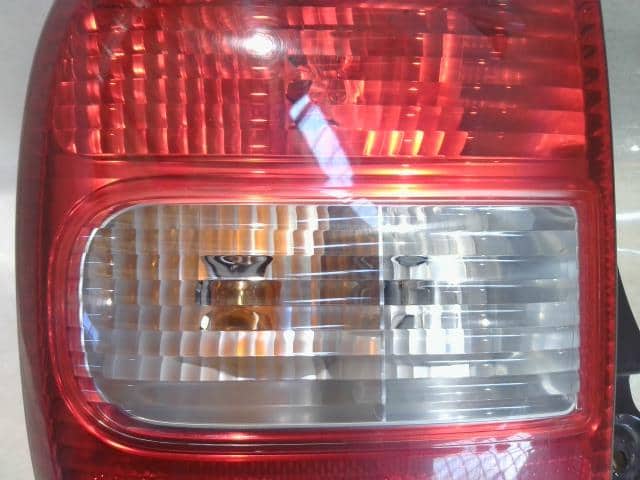 Left Tail Light SUZUKI Lapin 2006 CBA-HE21S 3567075H02 — photo 4