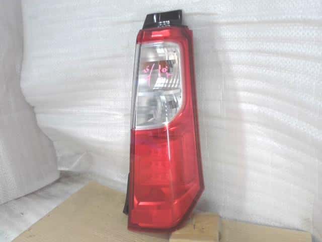 Right Tail Light SUZUKI Wagon R 2015 DAA-MH44S 3565072M00 — photo 2