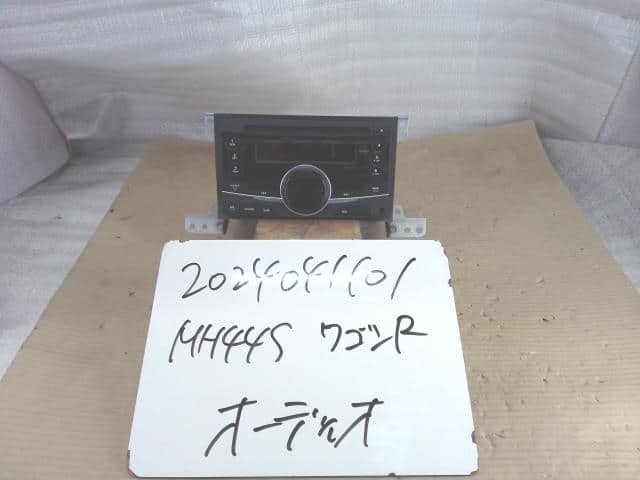 Audio SUZUKI Wagon R 2015 DAA-MH44S — photo 1